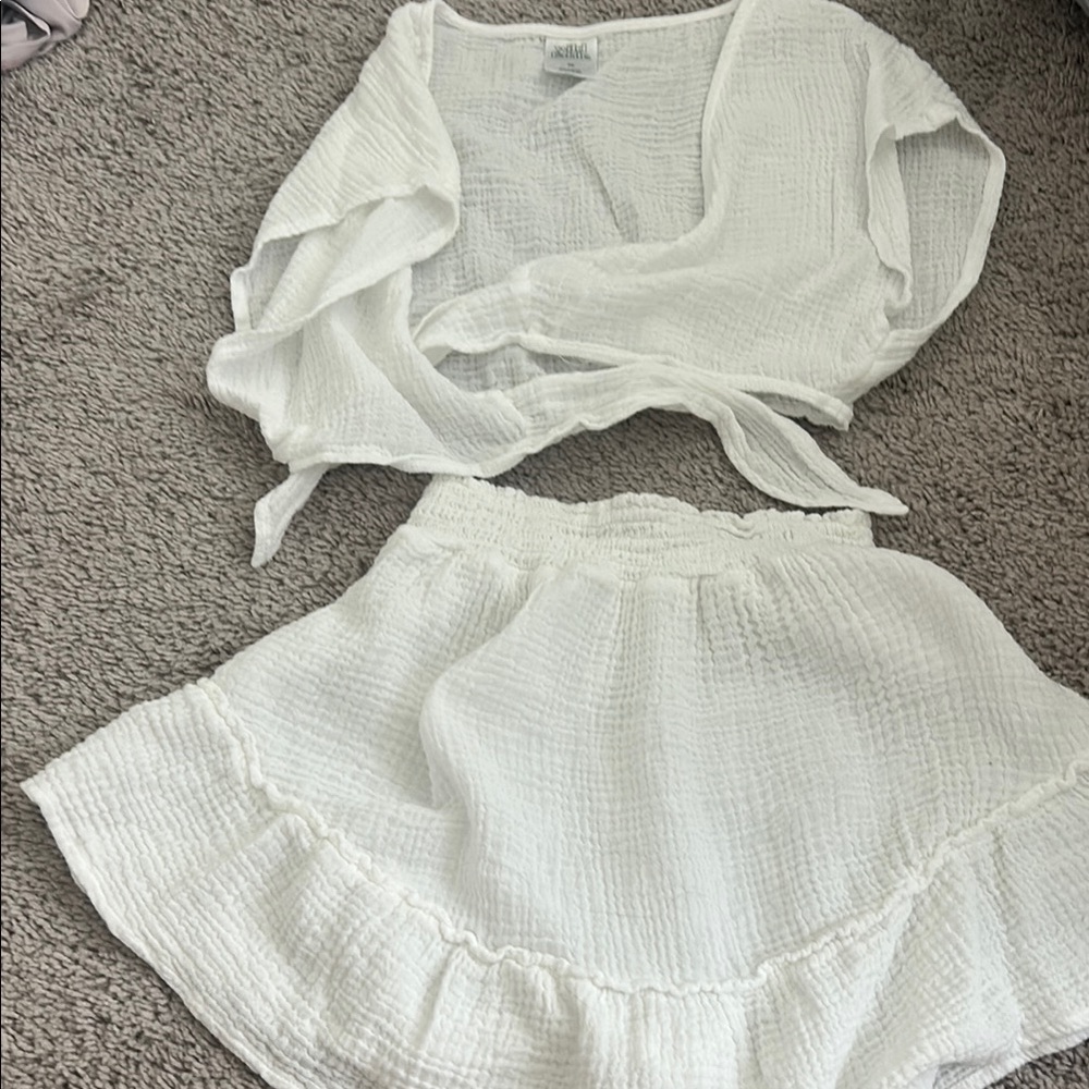 Wild Fable Textured White Top